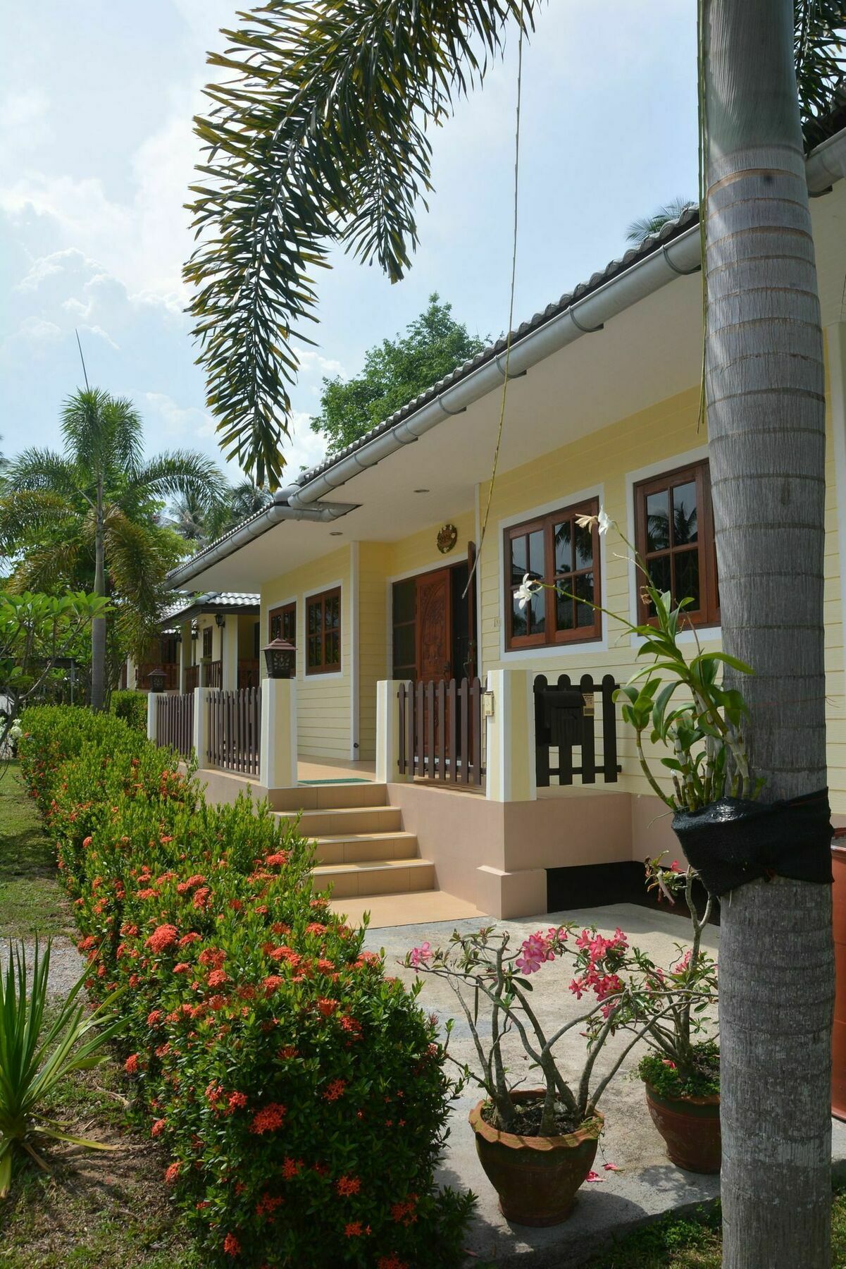 Apple Bungalows Bang Saphan Exterior photo